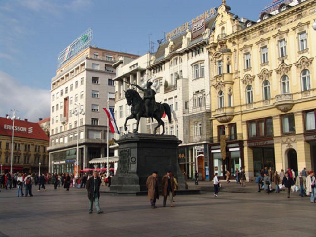 Main Square Apartment Zagreb Room photo